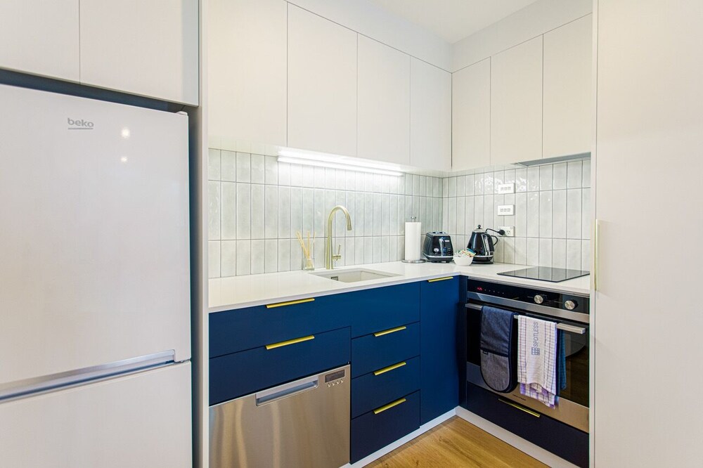 Modern 2BR in CBD - Zodiak Stays