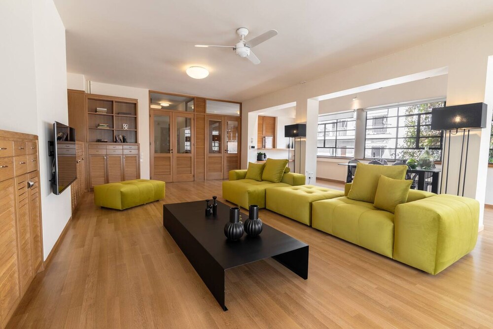 Ma Maison Downtown Villa N 8 Indoor Heated Pool