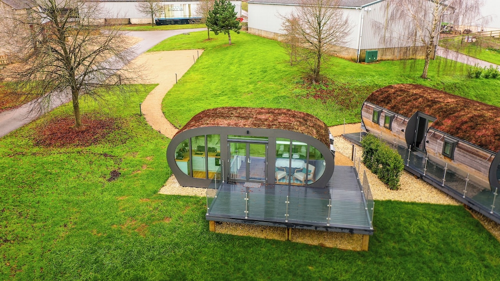 Stunning EcoRetreat Pods in Old Chalford