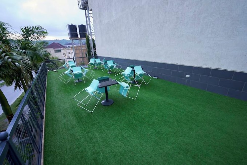 Green House Hotels and Apartments