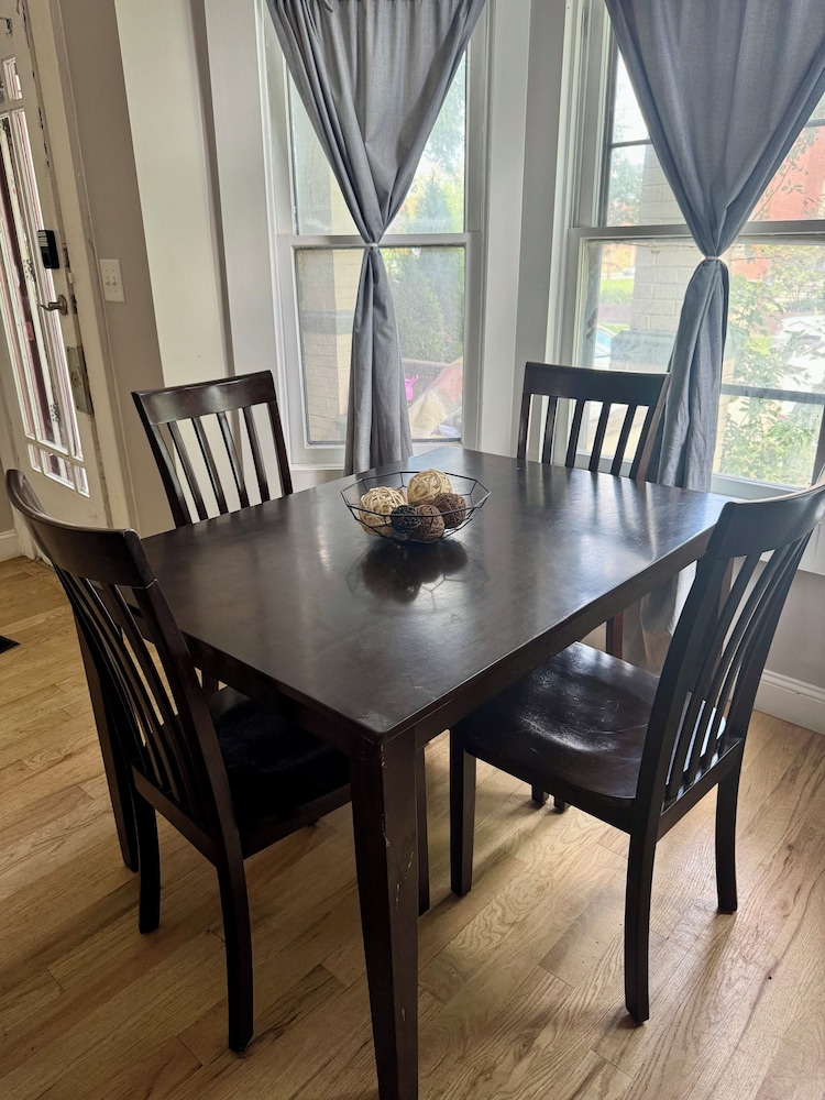 Jungle House Boutique Lofts – Downtown Columbus & Short North