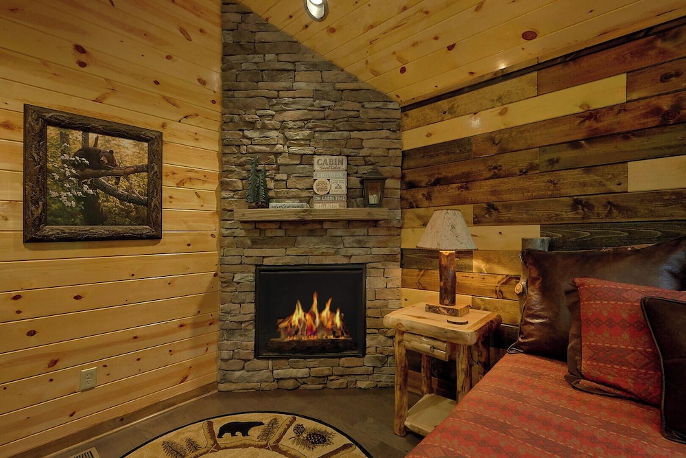Adventure Lodge