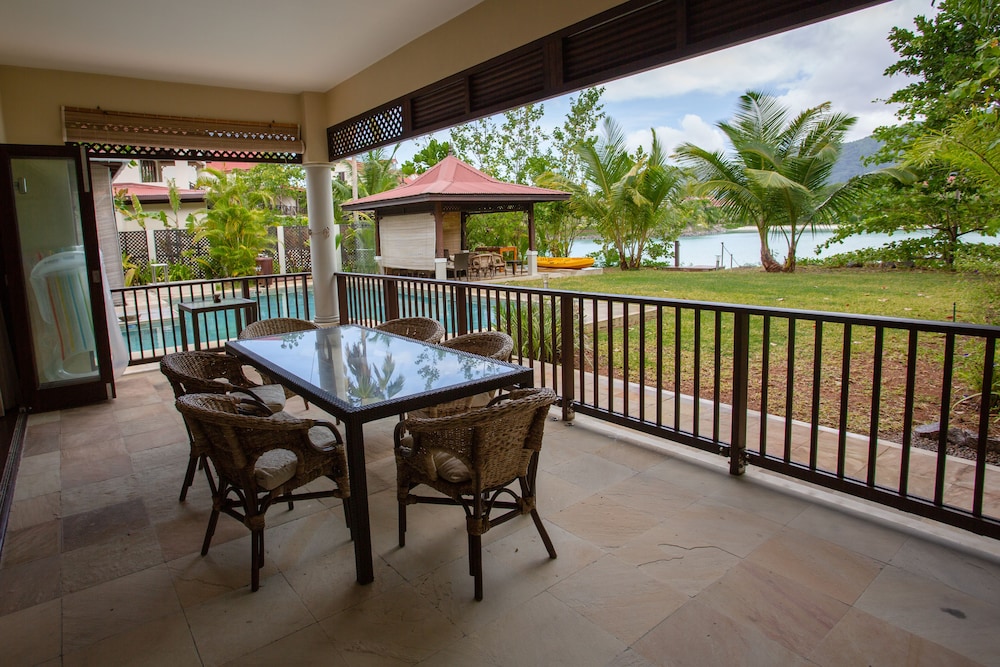 Spas Villas