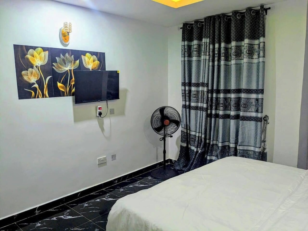 Evergreen Unique Serviced Apartment