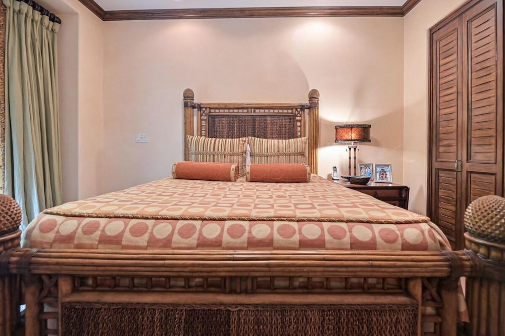CR Luxury Montebello 3F 3 Bdrm