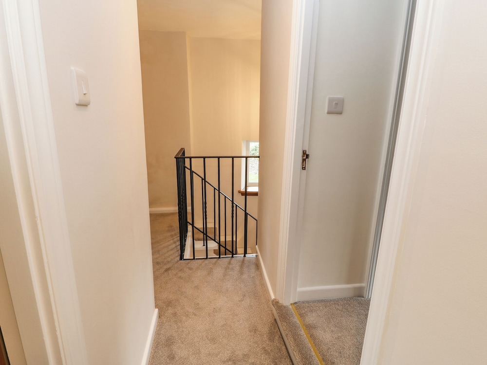 T'other End Arkle Town House