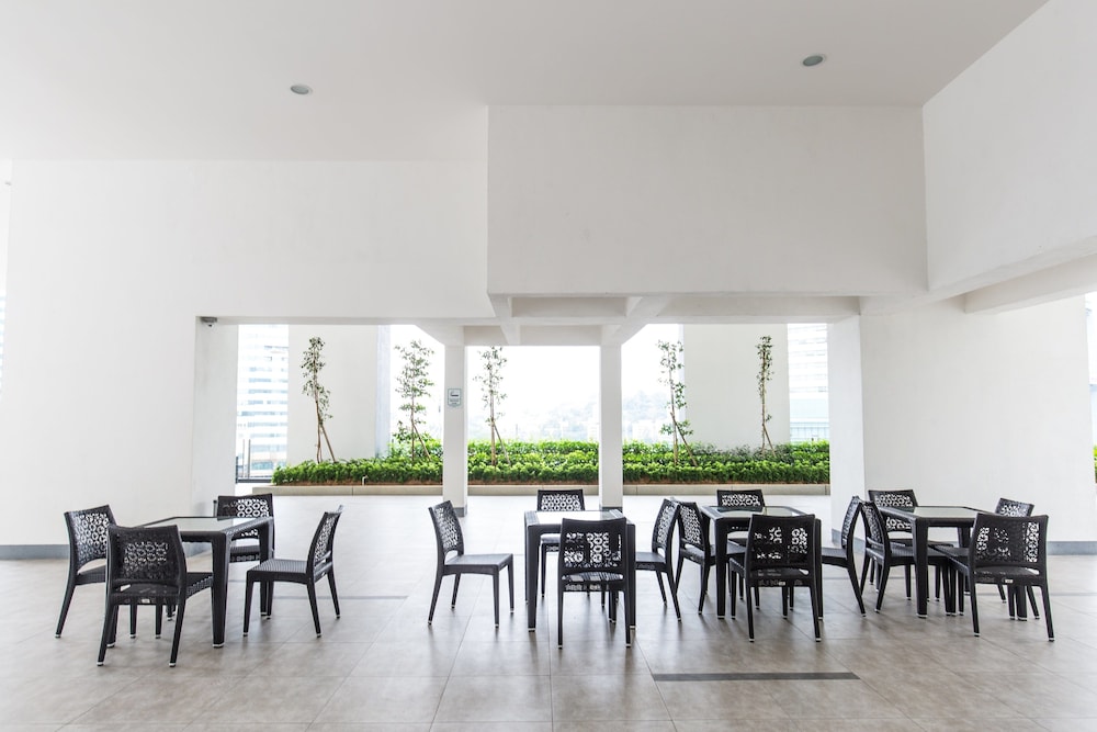 Southview Suites by Subhome