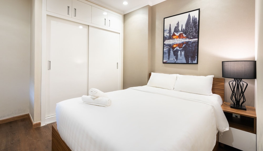 Landmark Apartment in Vinhomes Central Park