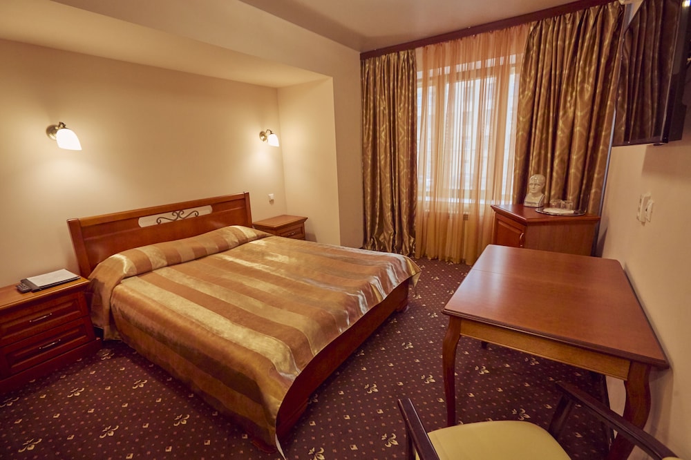 Le Vashoff Hotel