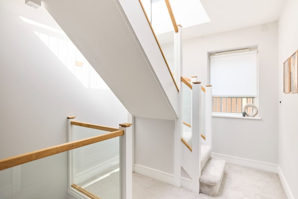 The Avery Hideout - Spacious 3bdr House With Rooftop Terrace