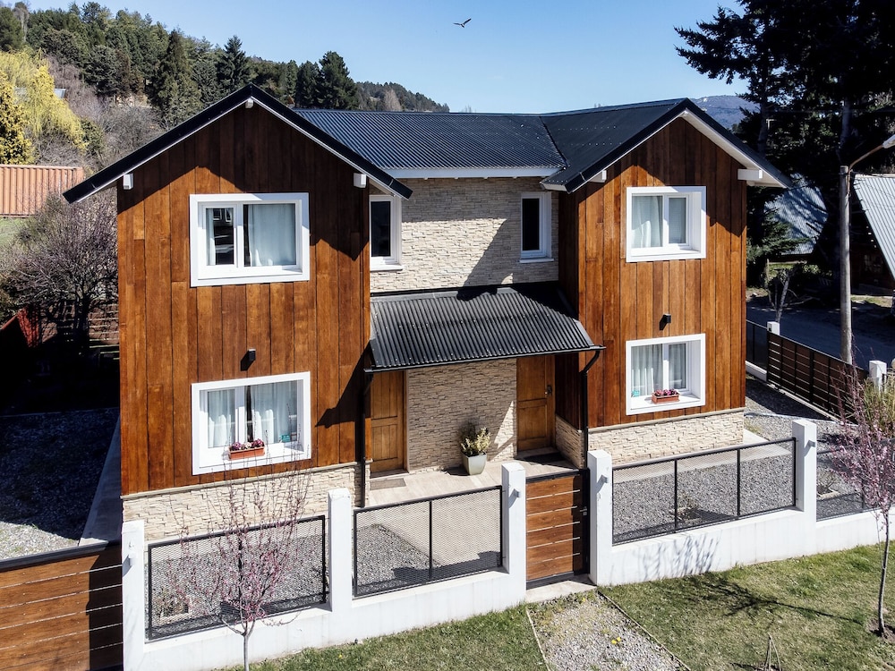 Cozy Mountain Cabins 5 min from Downtown SMA-CM by Apartments Bariloche