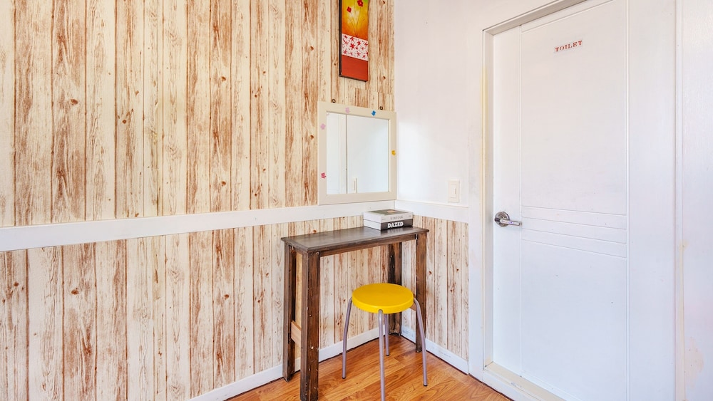 Taean Vintage House Pet-friendly Pension