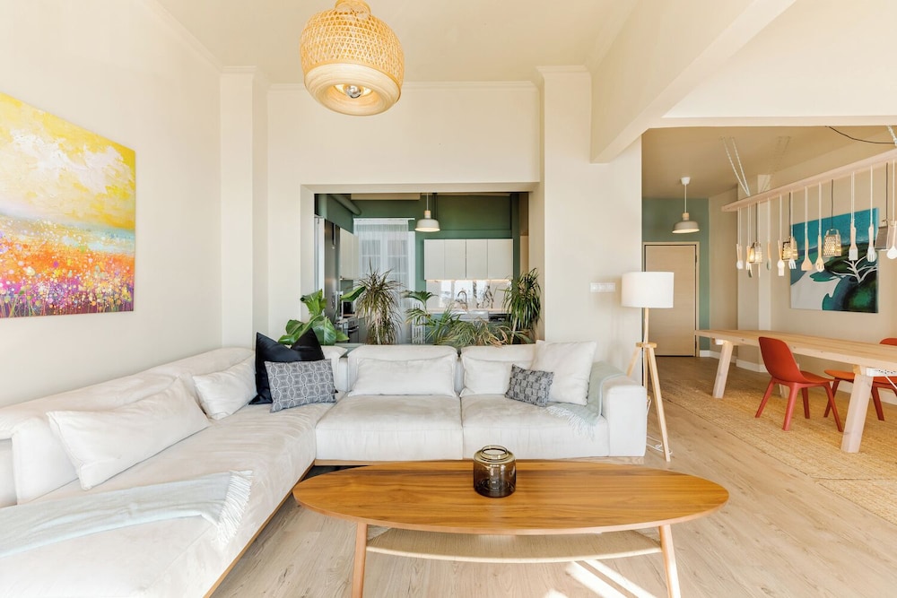 Infinity & Beyond seafront apartments
