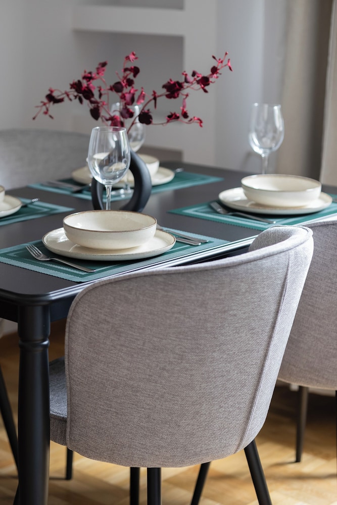 Apartment Filtry With Parking by Renters