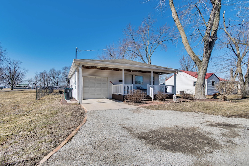 Pet-friendly Home w/ Fenced Yard: 'cozy in Casey'