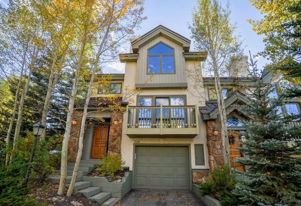 Highlander 324 Townhome with Private Hot Tub
