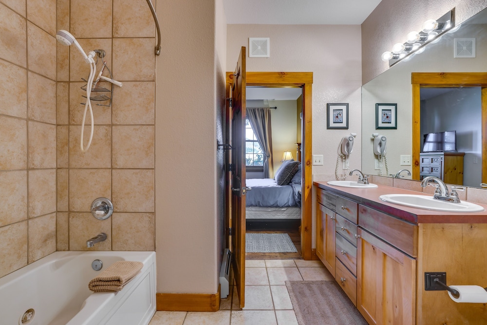 Modern Granby Retreat w/ View - Ski-in, Ski-out! - Property Image 21