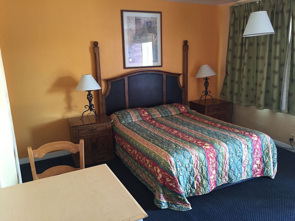Western Sands Motel