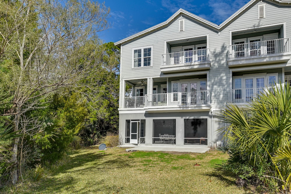 St Marys Townhome w/ Community Hot Tub & Boat Dock view 2