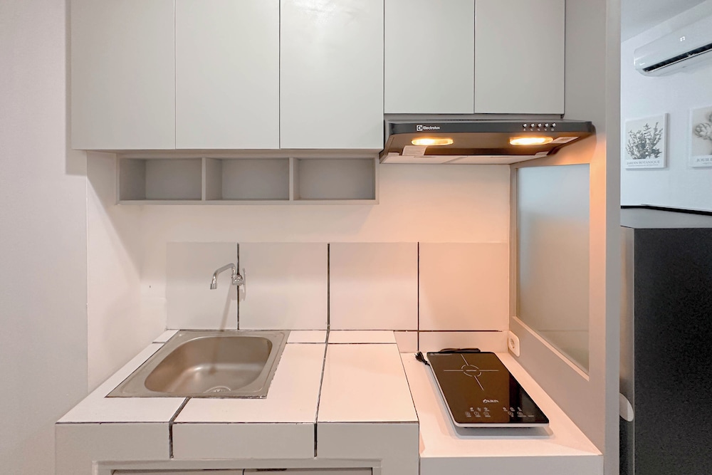 Combined Grey Toned 2Br Apartment At The City Square Surabaya