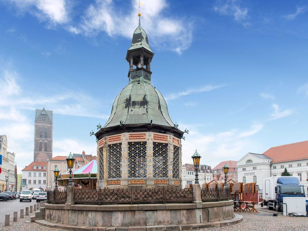 Comfortable Apartment in Wismar Mecklenburg With Fireplace