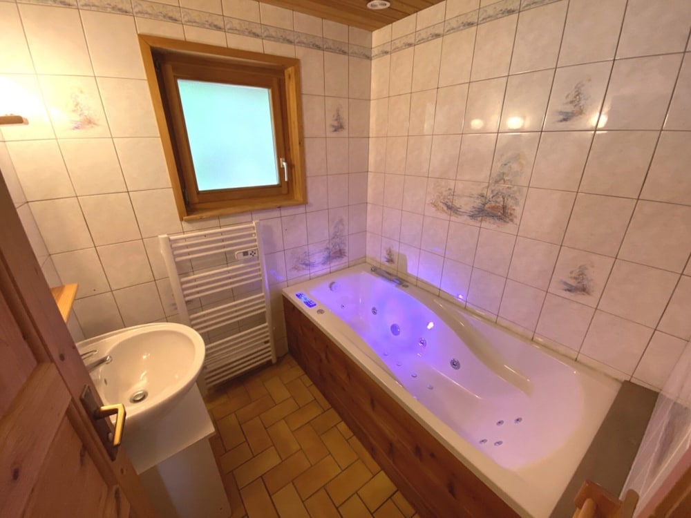 Spacious Chalet in La Bresse