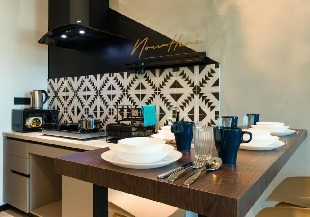 Opus Boutique Suites by NowHere