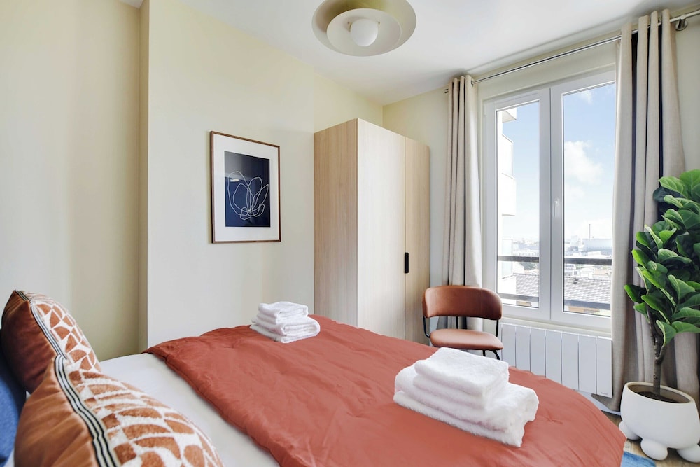 Charming Apartment -1bdr/3p - Ivry-sur-seine view 2