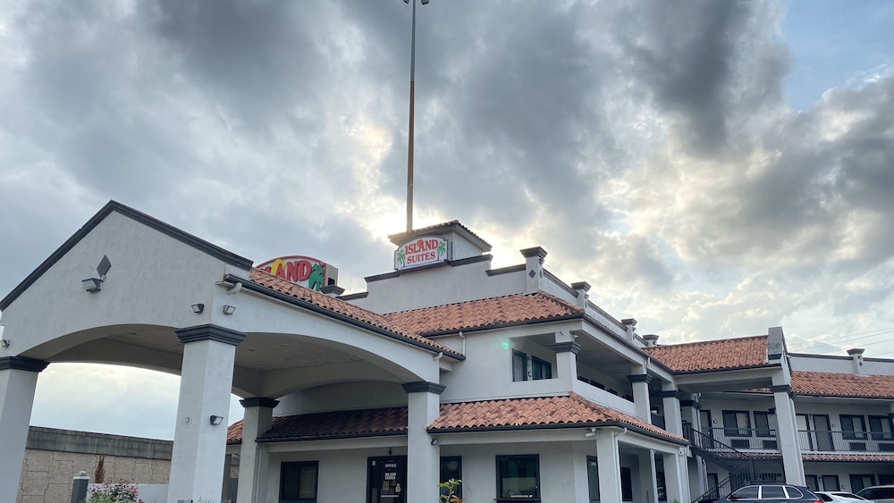 Hotel Island Suites Hobby Airport