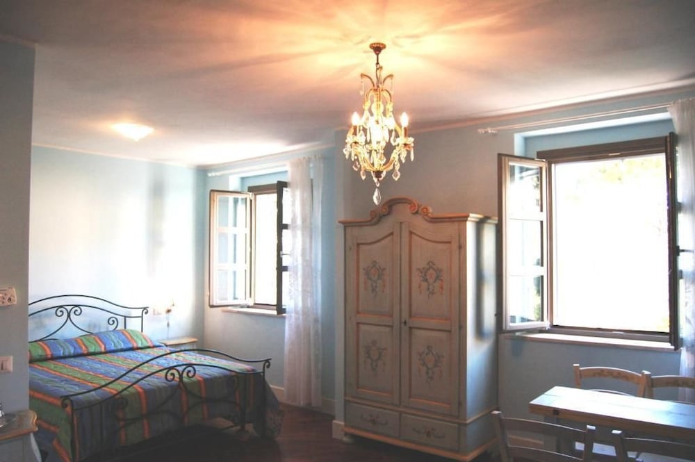 Photo 43