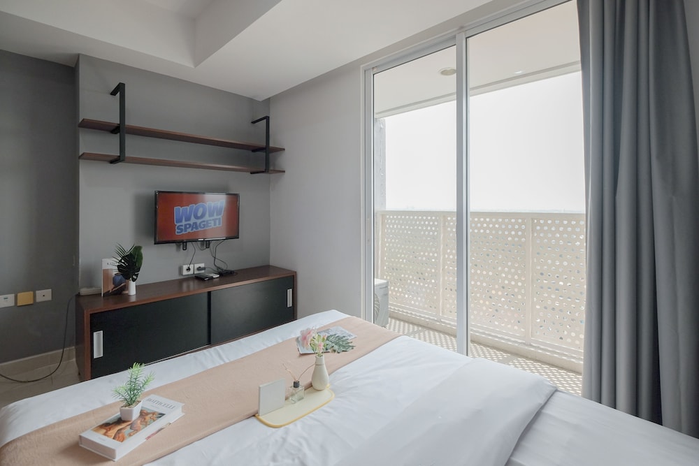 Cozy Stay Studio At West Vista Apartment