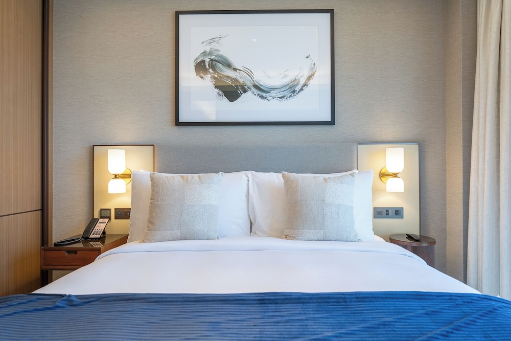 Address Residences Dubai Opera - Burj Khalifa City Views 2 & 3-Bedroom Apartment 1 minute walk to Burj Khalifa, Dubai Mall, Dubai Fountain by Heaven Crest