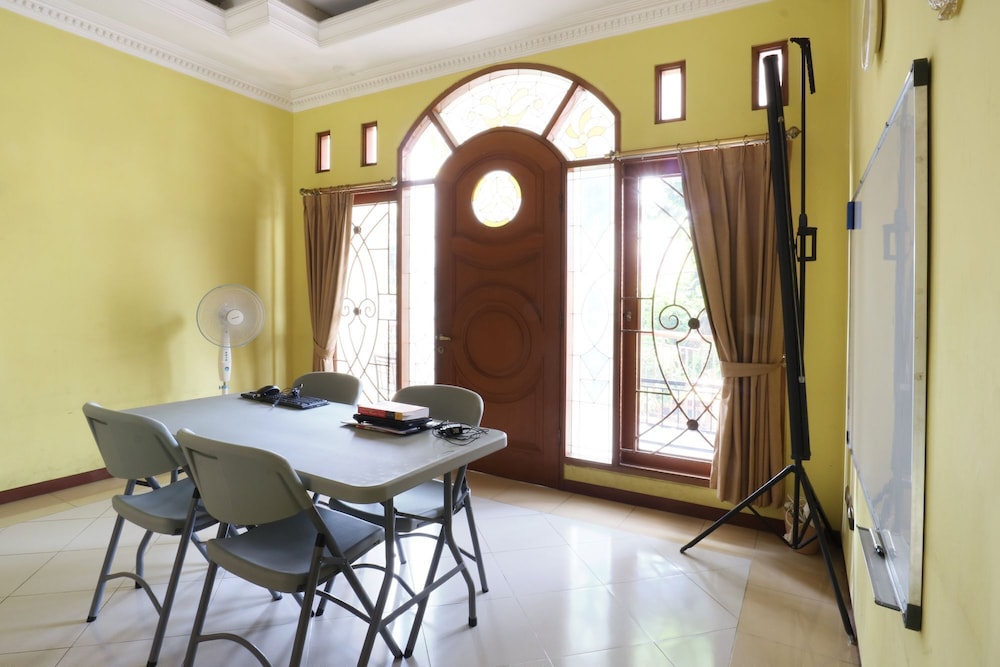 meeting & event spaces