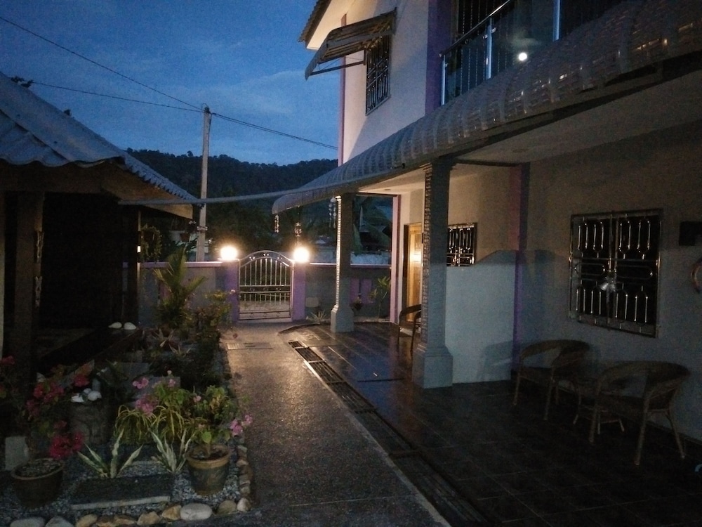 Ocean Lodge photo 1