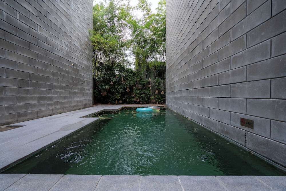Oceanphere Villa by Prop Hopper
