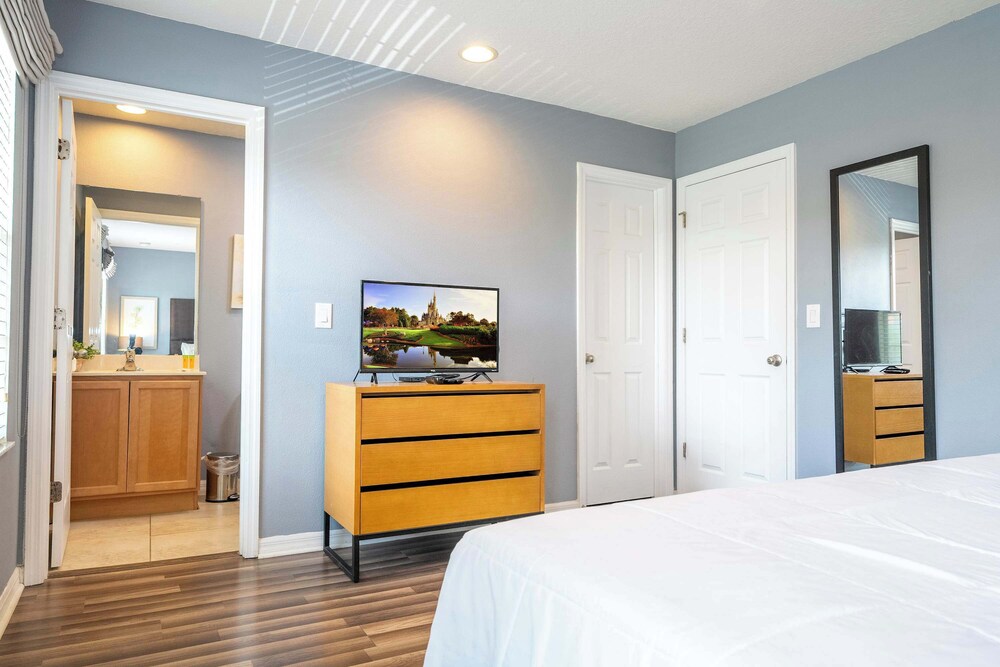 Cozy 2Bd Spa/Jacuzzi Close To Disney @ Encantada 3029