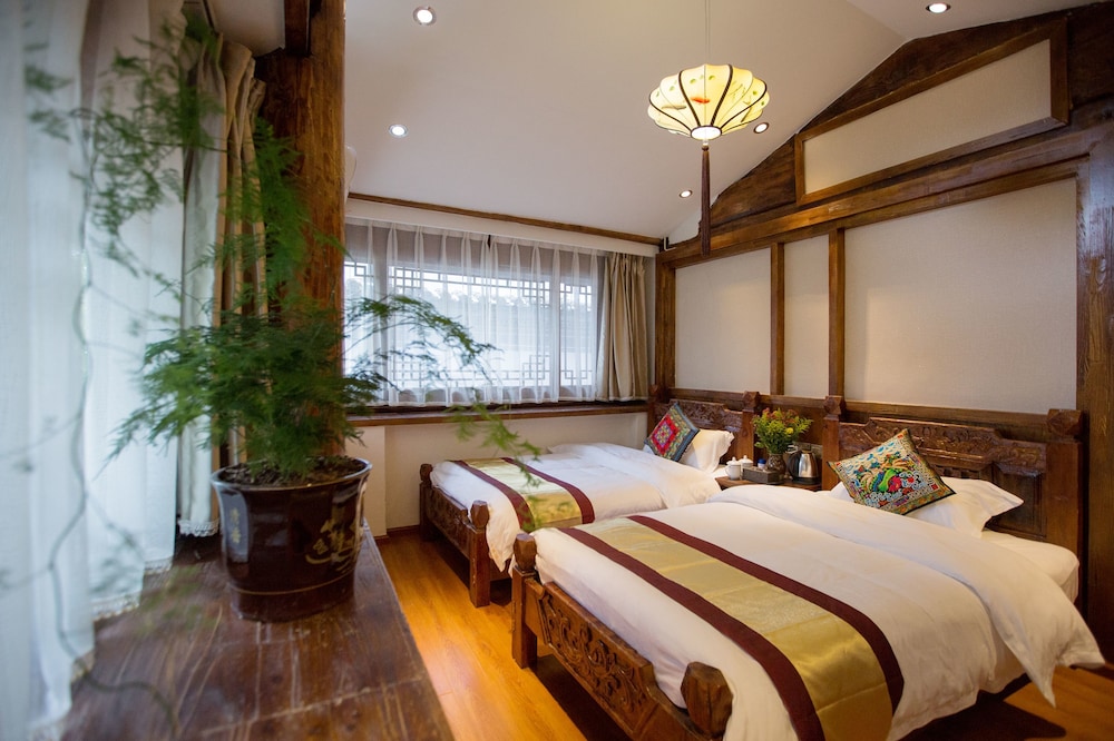 The Purplevine Inn Lijiang