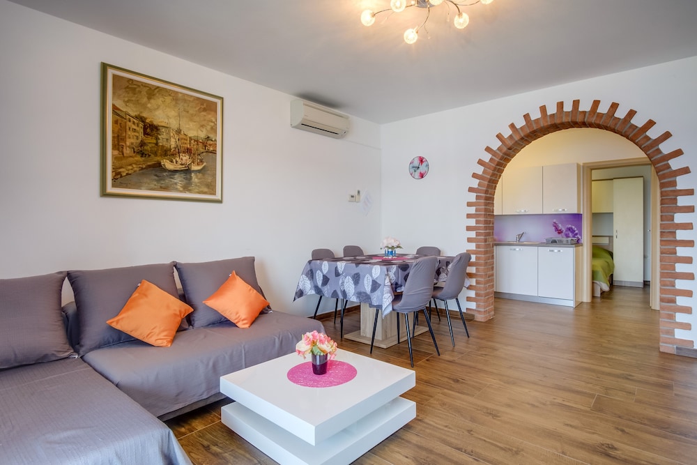 An Apartment Lavanda view 3