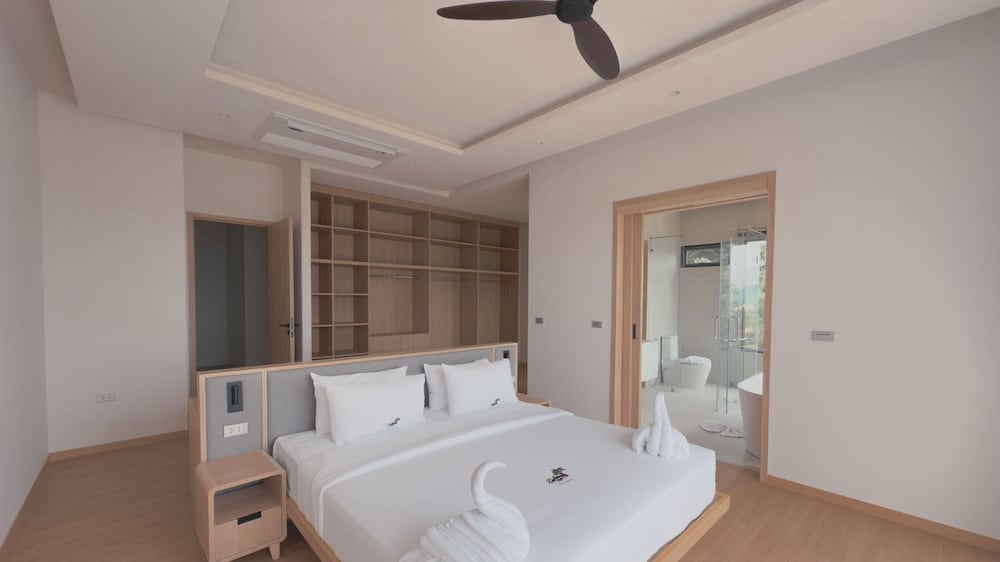 The Salin Seaview Villas