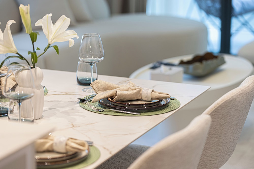 Aya- Stylish 1BR Stay NadAlSheba 34