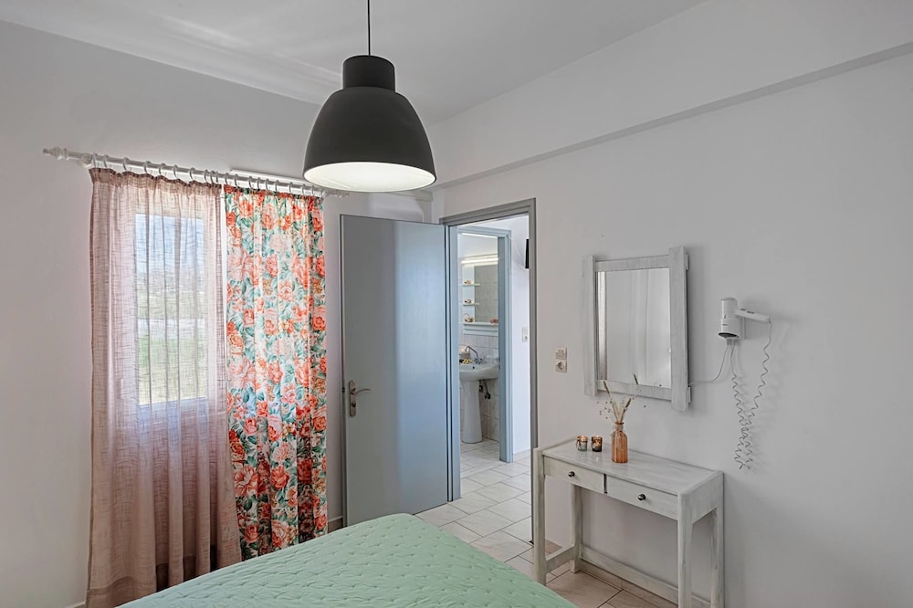 Letta's Apartments