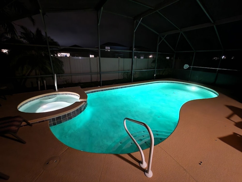 Sol826sc 4bed Solana Private Pool Home 4 Bedroom Home