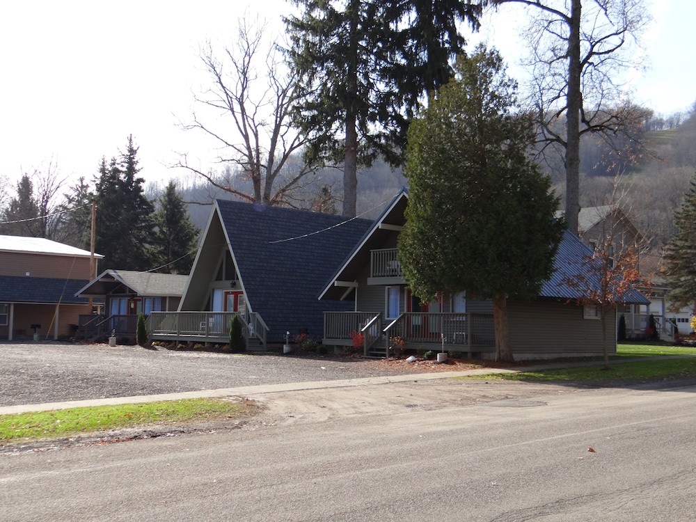 Edelweiss Lodge