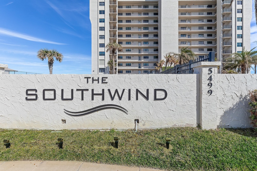 Southwind 304