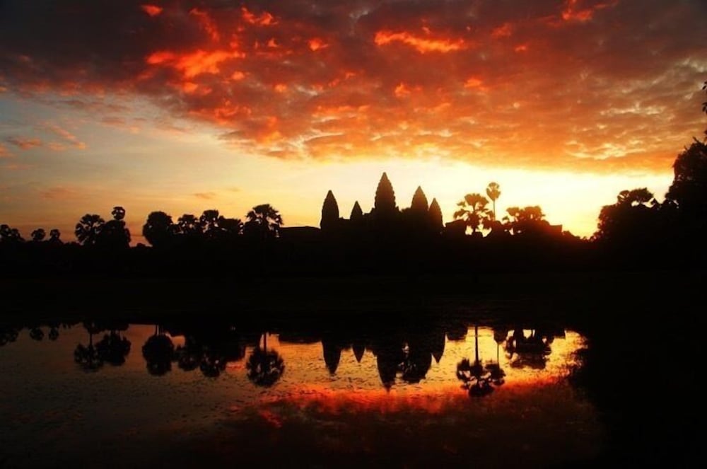 Authentic Cambodian Angkor Cottage