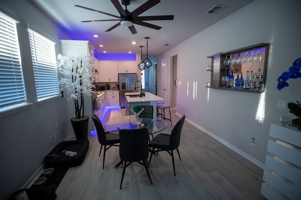 Brand New Modern Pet Friendly Zen Home W/ Private Home Theater & Hot Tub! 2 Bedroom Home by RedAwning