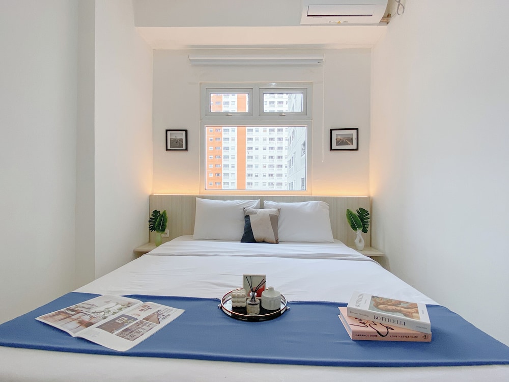 Good and Cozy 2BR at Green Pramuka City Apartment