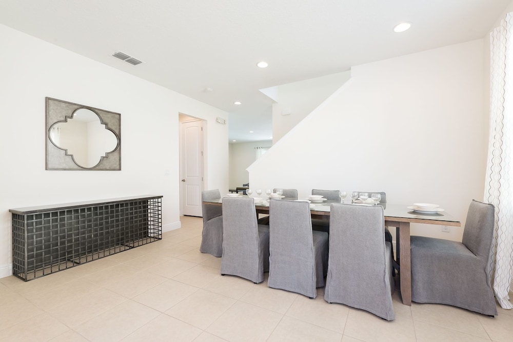 New House, Near Disney, Private Pool - Image 3