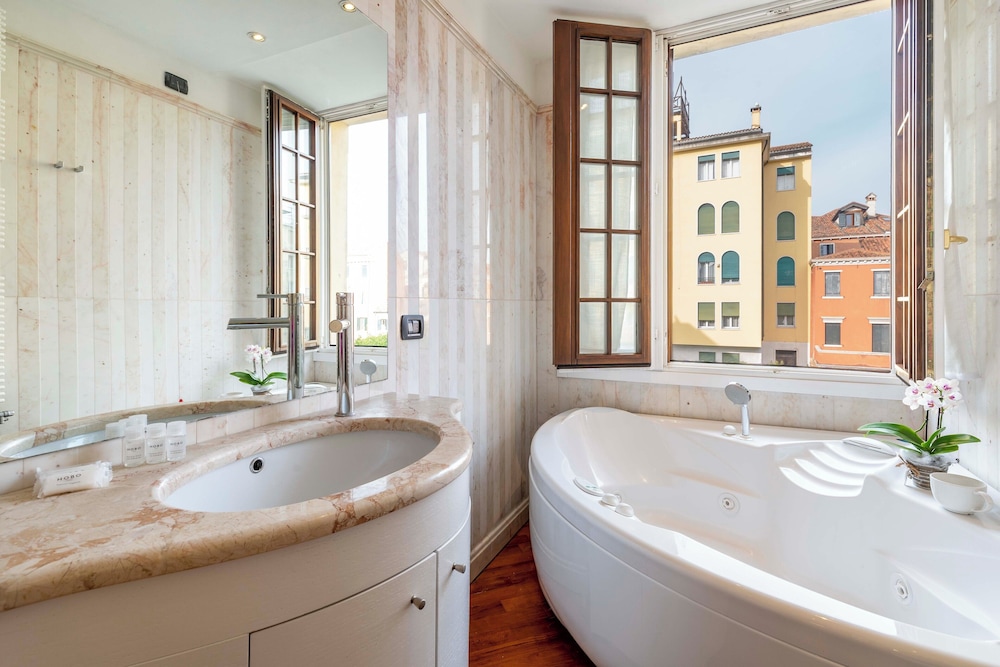 Tolentini Terrace by Wonderful Italy