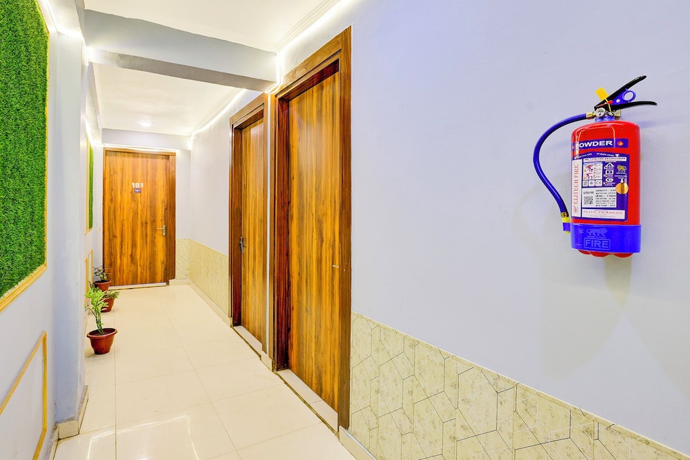 Fabhotel Akki Residency